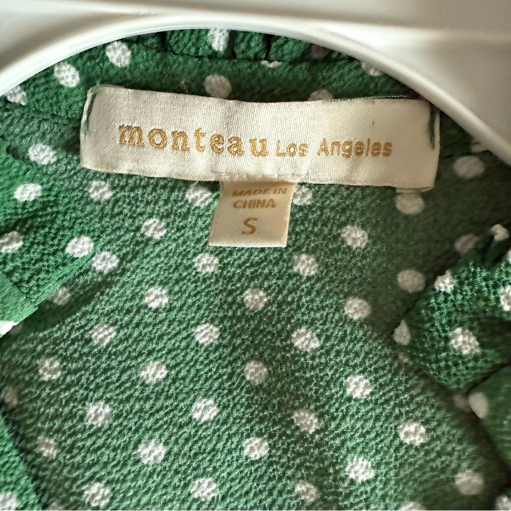 Green Blouse - Picture 3 of 4